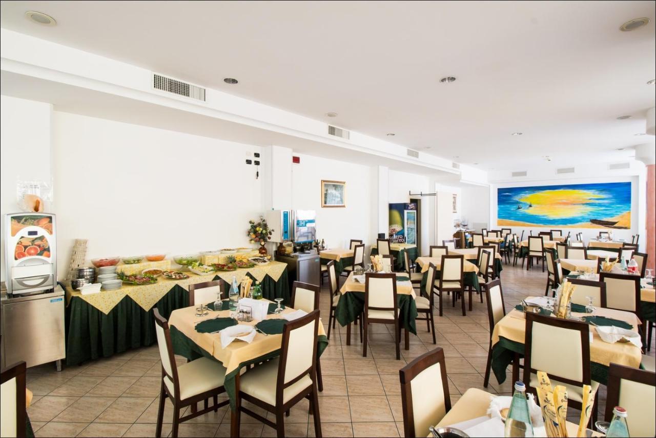 Hotel Belfiore Misano Adriatico Exterior photo
